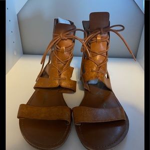 Love me some gladiators… but, I wore these in the rain, Oh well… you’ll see 😉